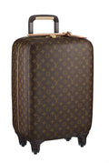 Luxury louis Vuitton travel bag